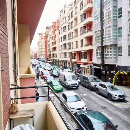 Neue Luxus-suiten Im Stadtzentrum Von Bilbao- Kostenloses Parken By Interhome