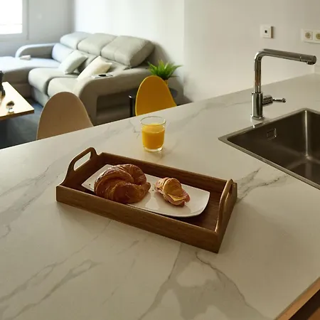 Neue Luxus-suiten Im Stadtzentrum Von Bilbao- Kostenloses Parken By Interhome